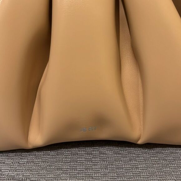 NWT JW PEI Blush Gabbi Hobo Ruched Leather Designer Handbag - Picture 3 of 4